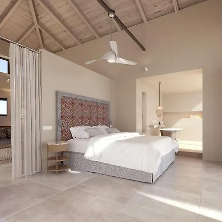 F Zeen Kefalonia (adults Only) Λουρδάτα