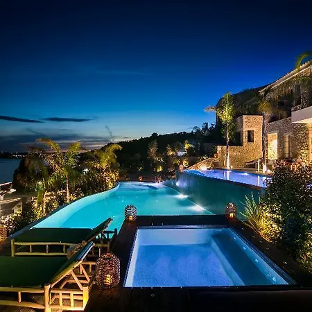 F Zeen Kefalonia (adults Only)