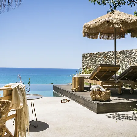 F Zeen Kefalonia (adults Only) ロウダータ