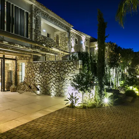 F Zeen Kefalonia (adults Only) Отель Лурдата