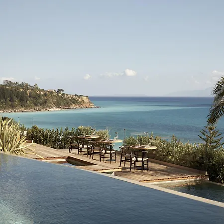 F Zeen Kefalonia (adults Only) Lourdata (Kefalonia)