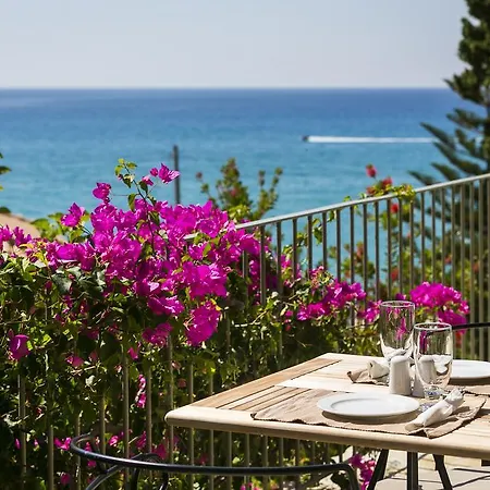 Hotell F Zeen Kefalonia (adults Only) 5*
