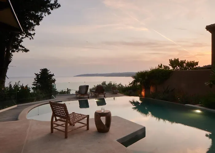 Отель F Zeen Kefalonia (adults Only) 5*