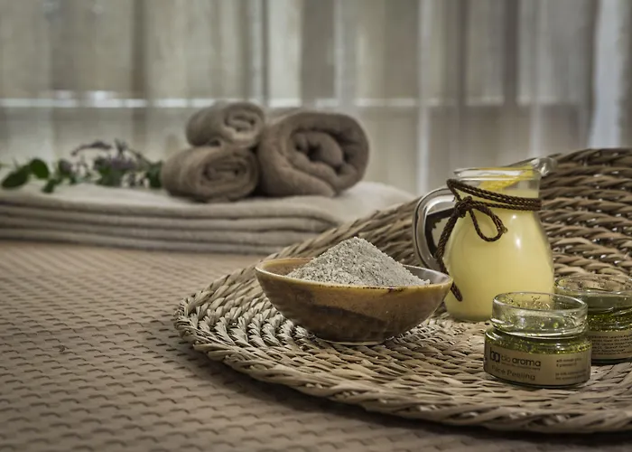 F Zeen Kefalonia (adults Only)