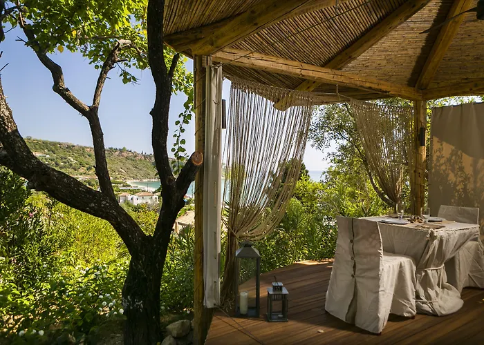 Отель F Zeen Kefalonia (adults Only) Лурдата