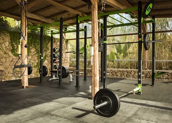 F Zeen Kefalonia (adults Only) Лурдата